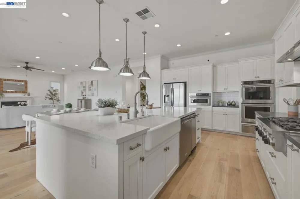 2049 Elderberry Dr San Ramon, CA 94582