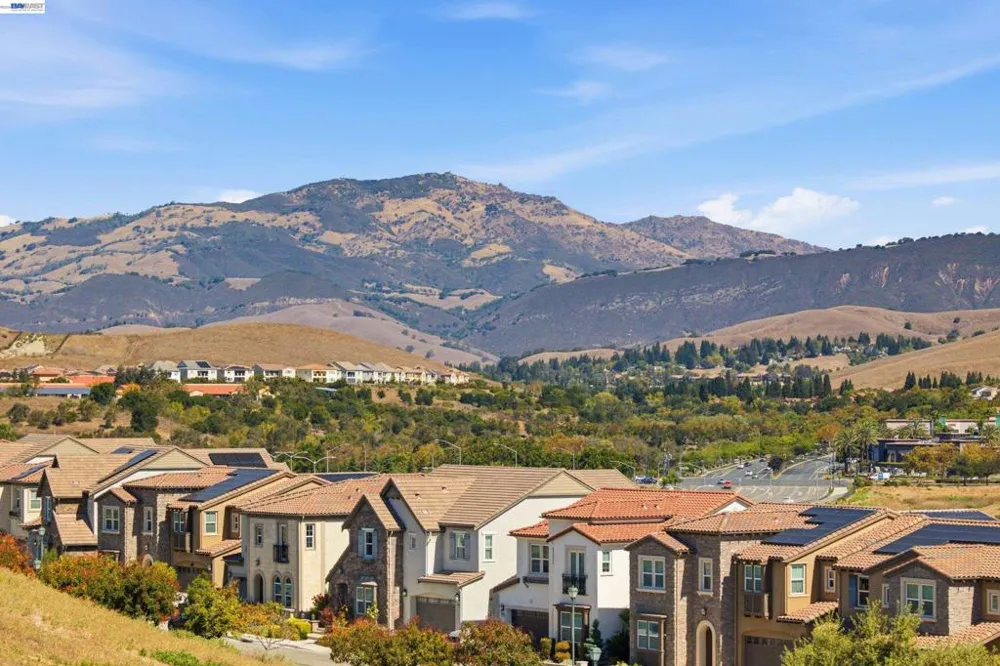 2049 Elderberry Dr San Ramon, CA 94582