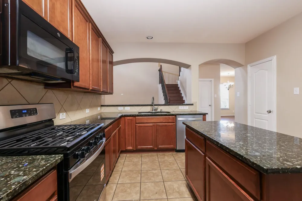 6135 Carver Pines Drive Katy, TX 77494