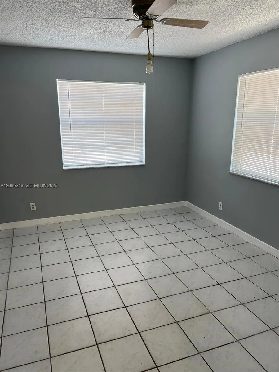 2920 Pierce St #12 Hollywood, FL 33020