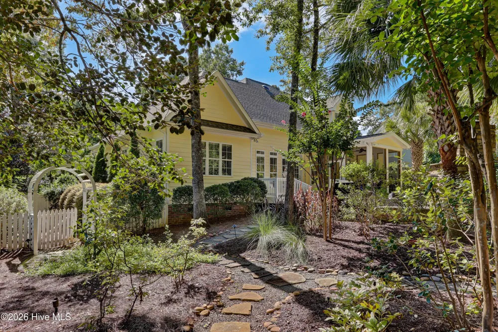 8784 Tilbury Drive Wilmington, NC 28411