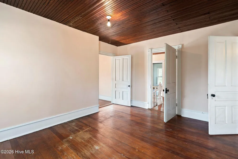 102 Oak Street Chadbourn, NC 28431
