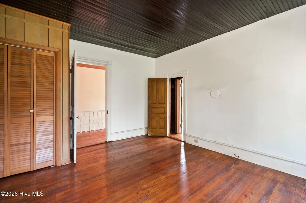 102 Oak Street Chadbourn, NC 28431