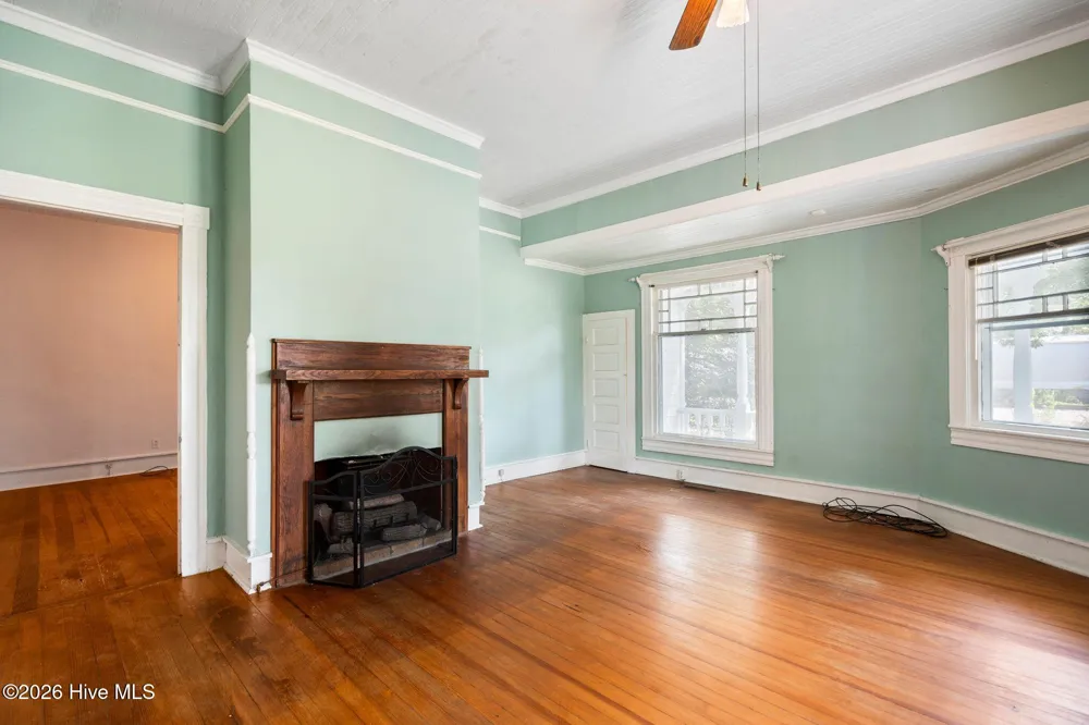 102 Oak Street Chadbourn, NC 28431