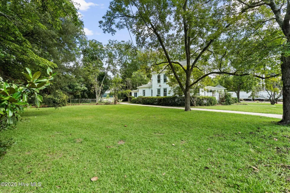 102 Oak Street Chadbourn, NC 28431