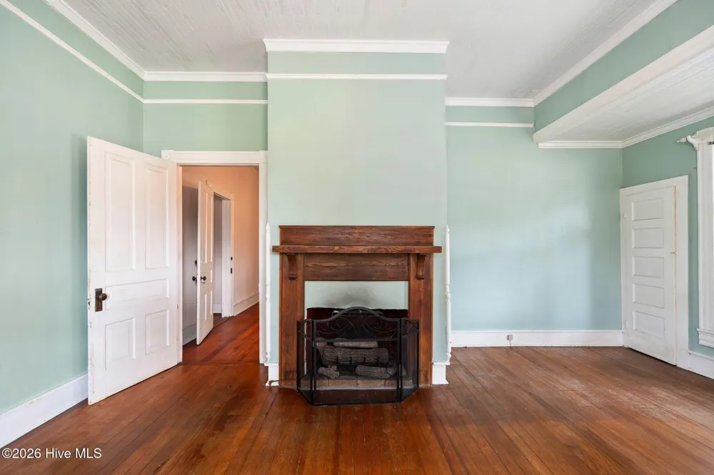 102 Oak Street Chadbourn, NC 28431