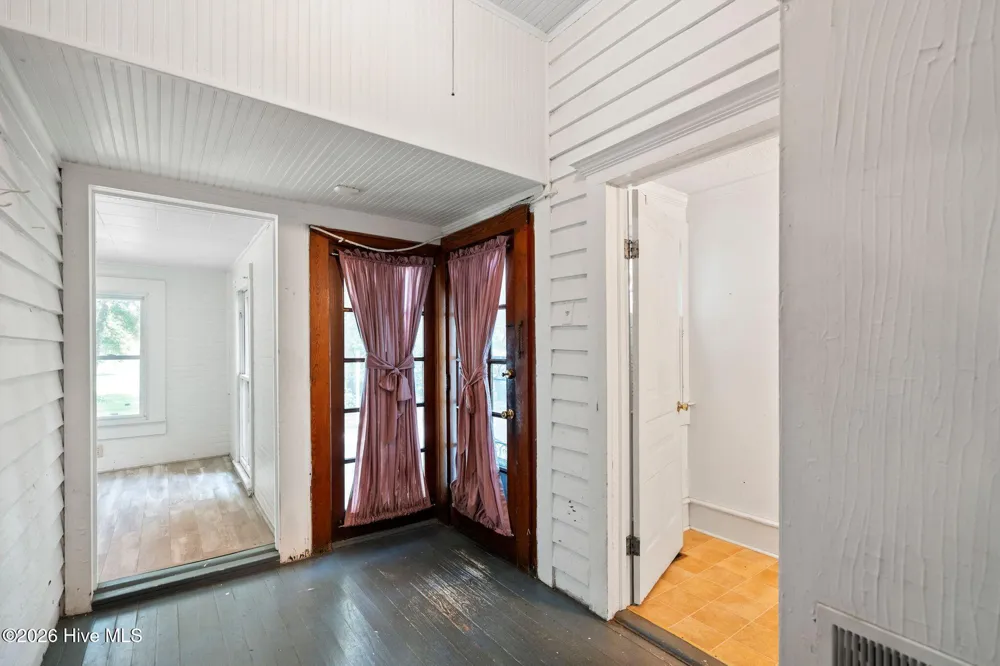 102 Oak Street Chadbourn, NC 28431