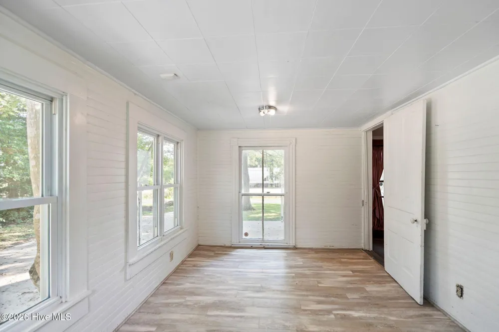 102 Oak Street Chadbourn, NC 28431