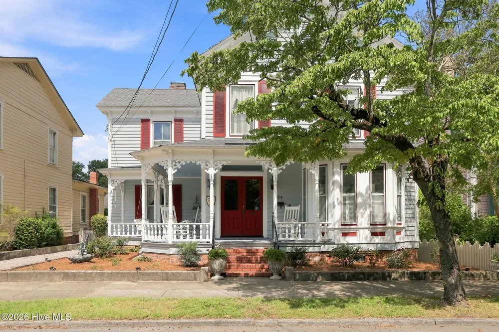 524 W Main Street Washington, NC 27889