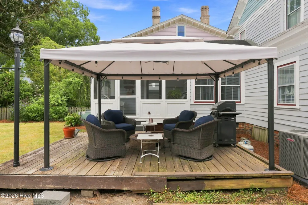 524 W Main Street Washington, NC 27889