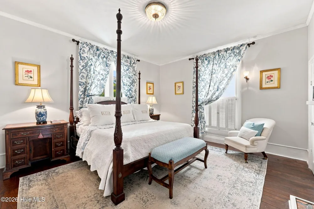 524 W Main Street Washington, NC 27889
