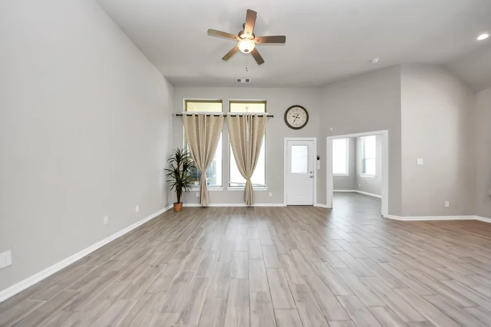 13021 Ocean Breeze Ln Lane La Marque, TX 77568