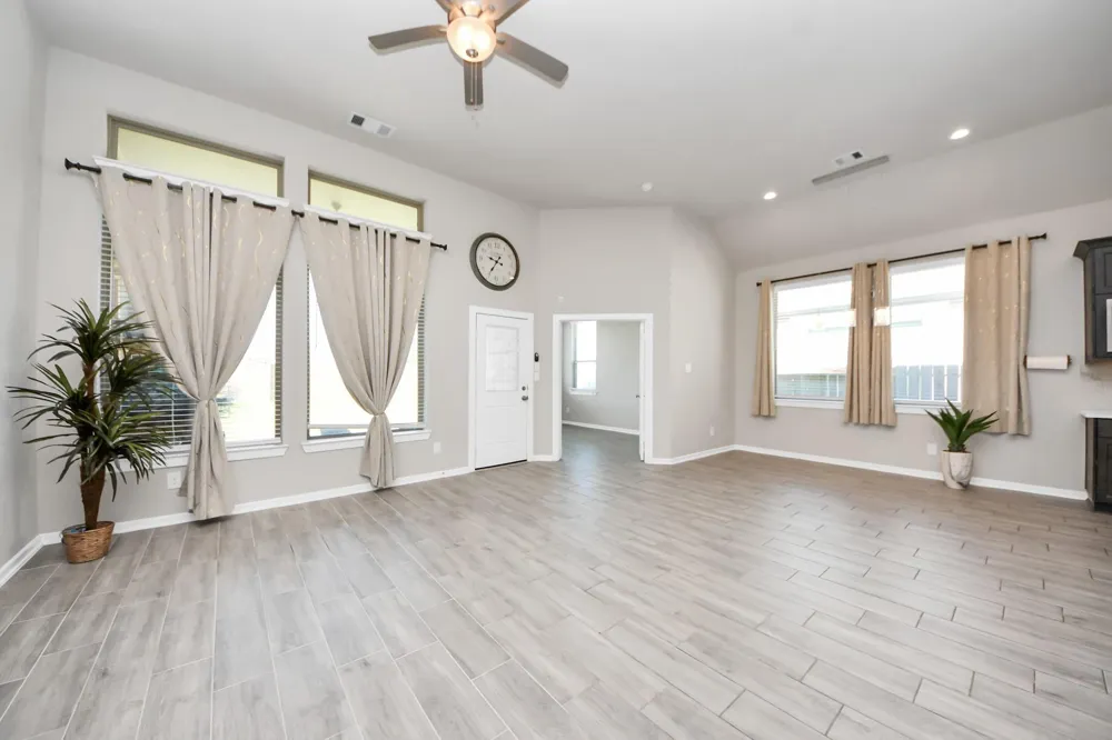13021 Ocean Breeze Ln Lane La Marque, TX 77568