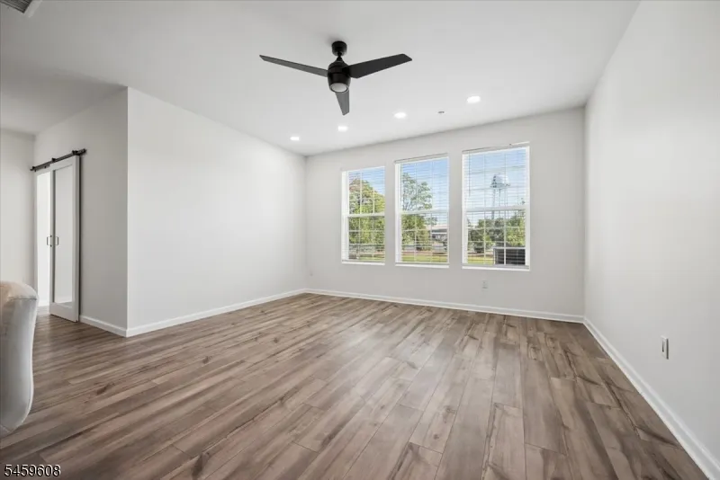 82 Depot Way Dunellen, NJ 08812