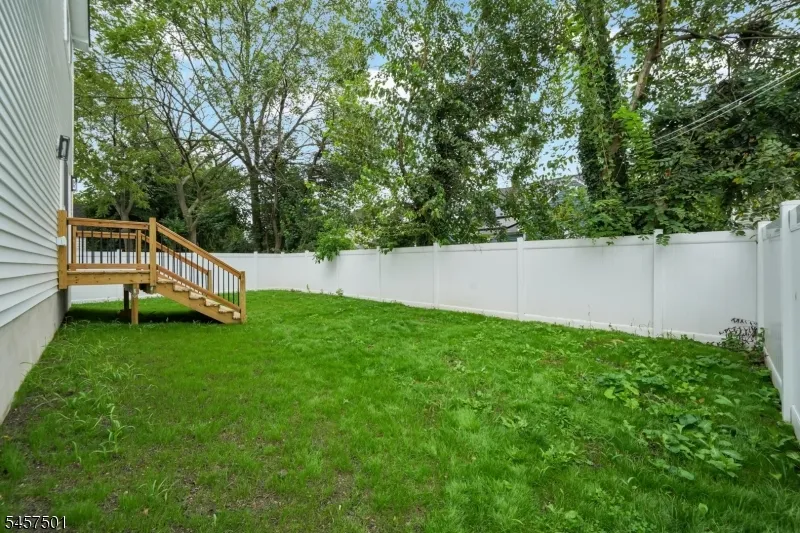 1880 Long Ter Union, NJ 07083