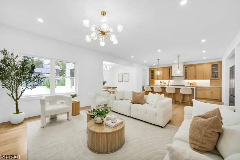1880 Long Ter Union, NJ 07083