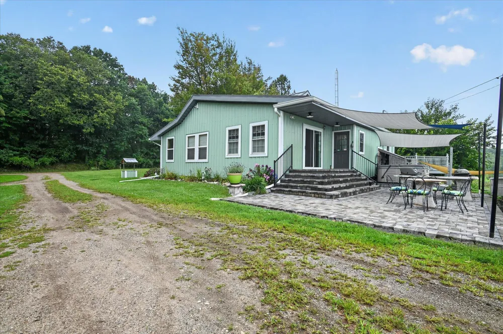 12915 Cassidy Road Bellevue, MI 49021