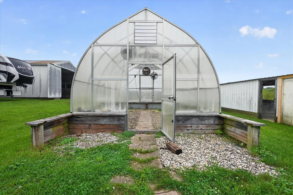 12915 Cassidy Road Bellevue, MI 49021