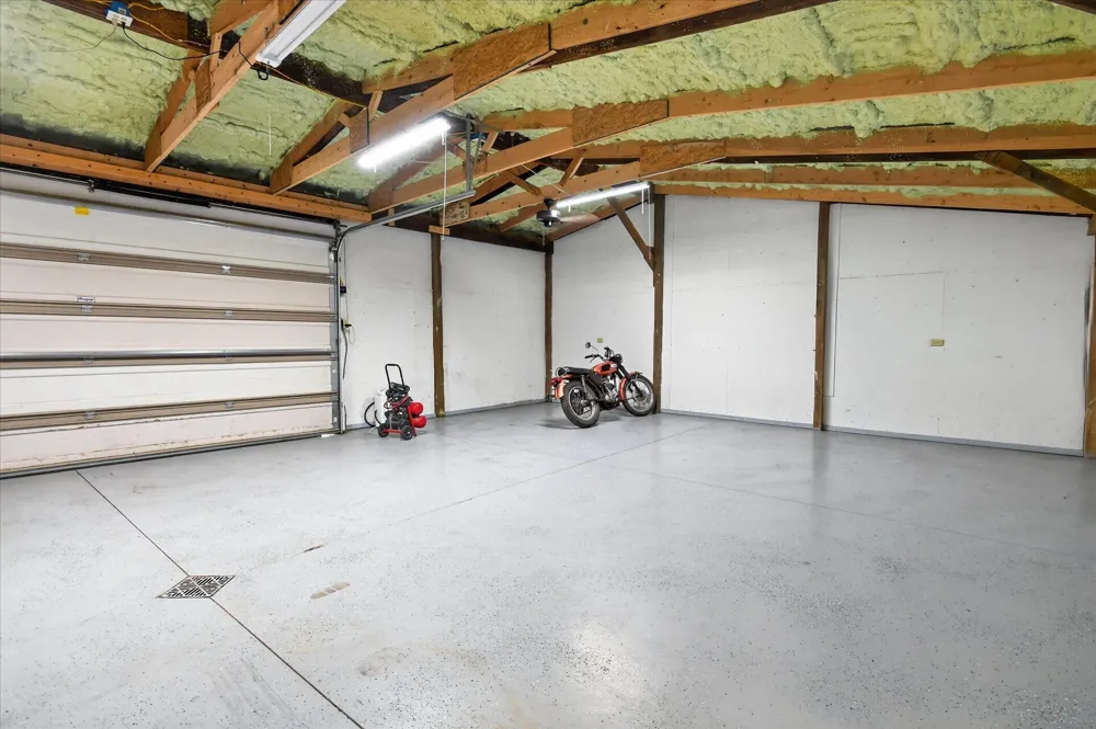 12915 Cassidy Road Bellevue, MI 49021