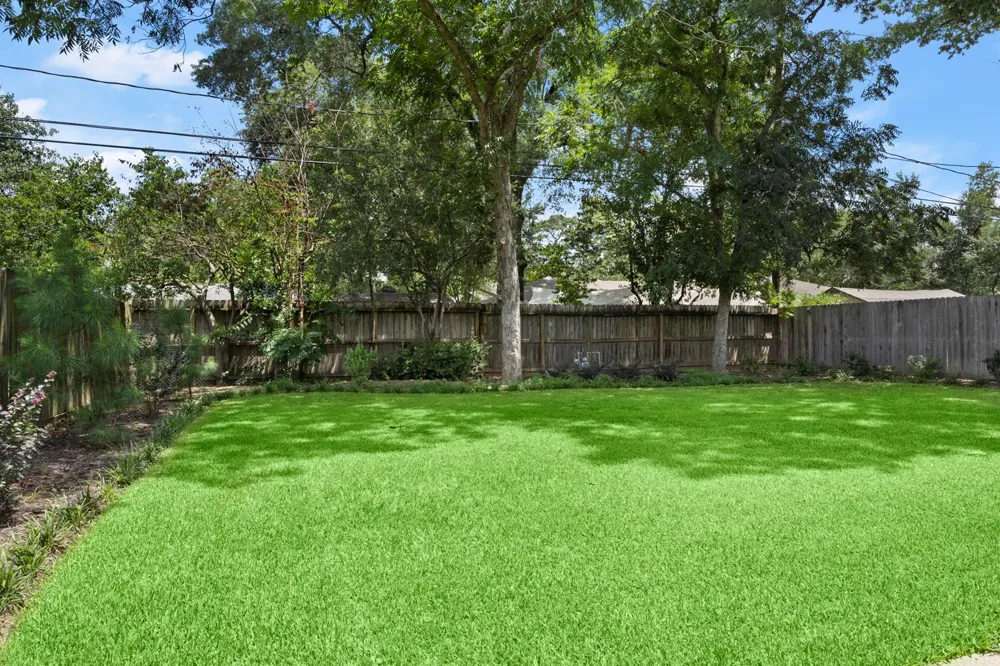 5106 W 43rd Houston, TX 77092