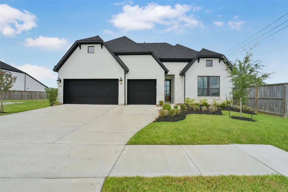 1702 Spring View Friendswood, TX 77546