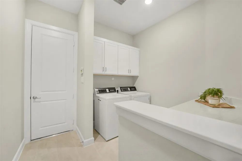 1702 Spring View Friendswood, TX 77546