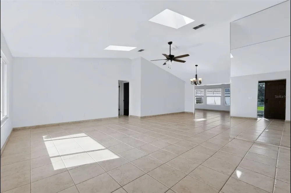 1035 ANCLOTE DRIVE Tarpon Springs, FL 34689