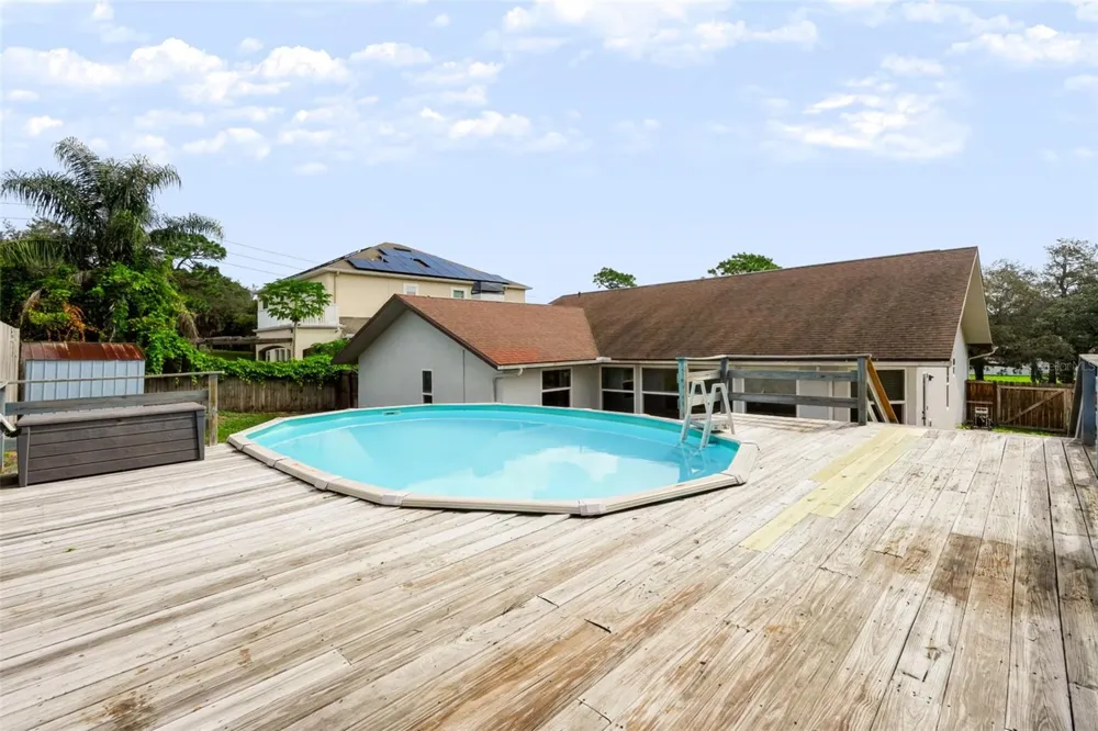 1035 ANCLOTE DRIVE Tarpon Springs, FL 34689