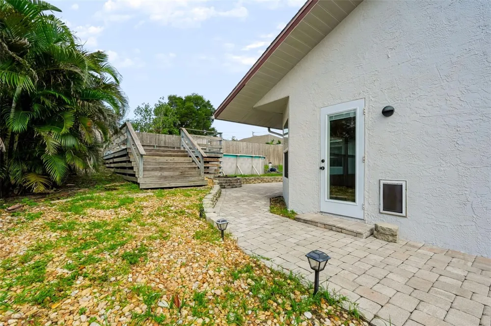 1035 ANCLOTE DRIVE Tarpon Springs, FL 34689