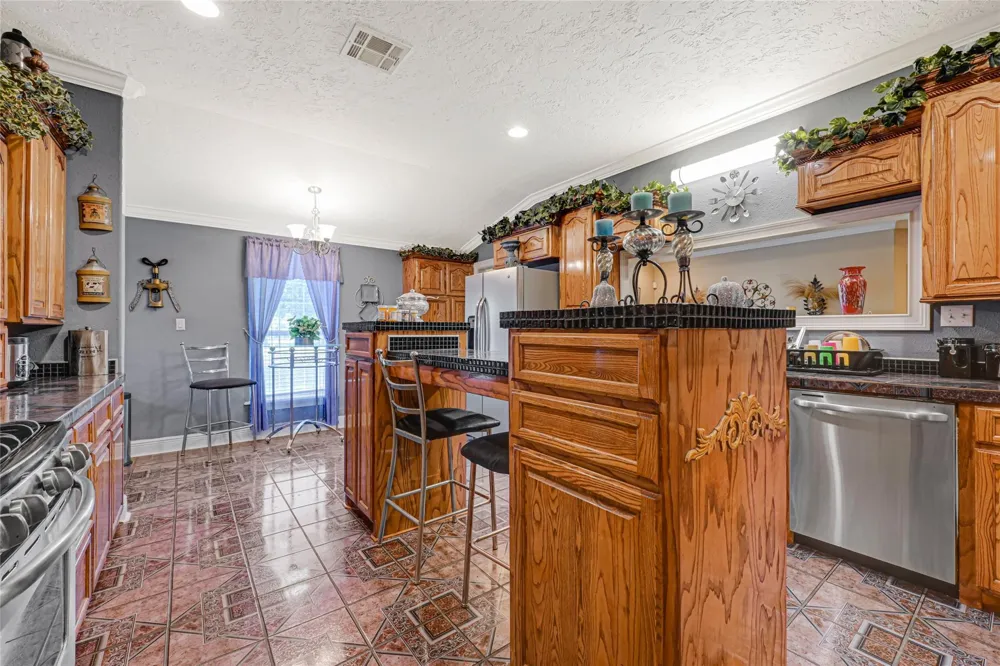 659 Washington Street Liberty, TX 77575
