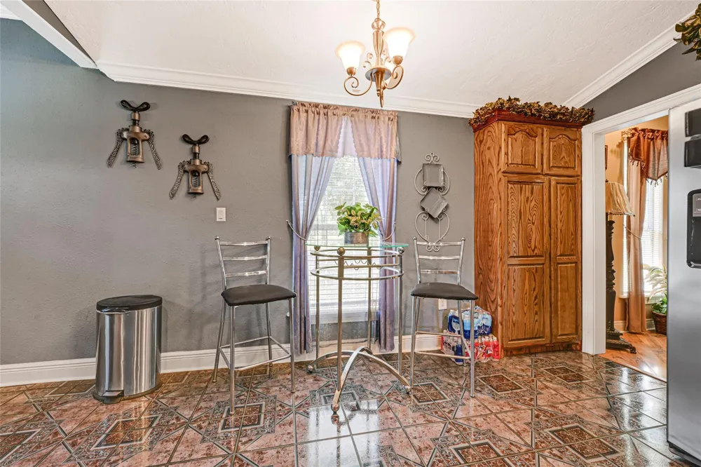 659 Washington Street Liberty, TX 77575