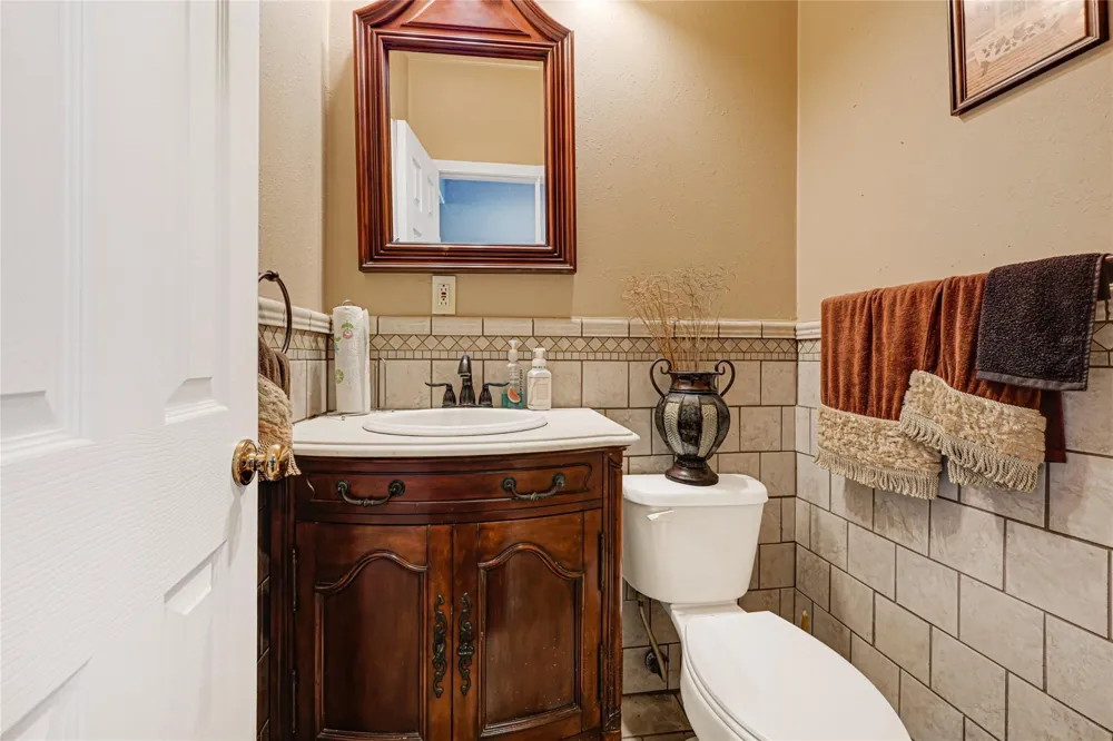 659 Washington Street Liberty, TX 77575