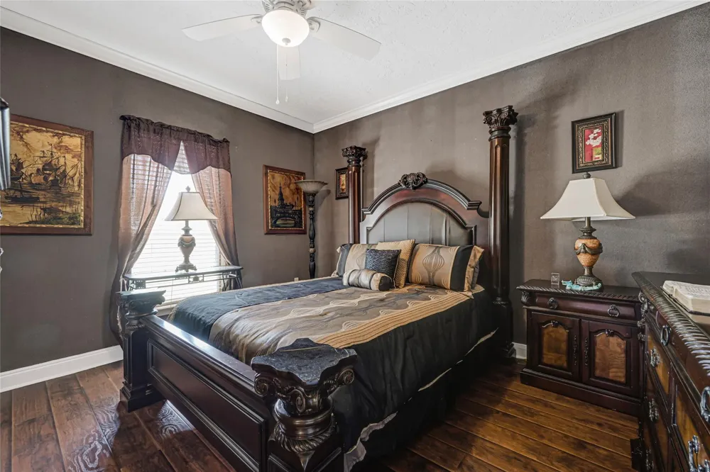 659 Washington Street Liberty, TX 77575