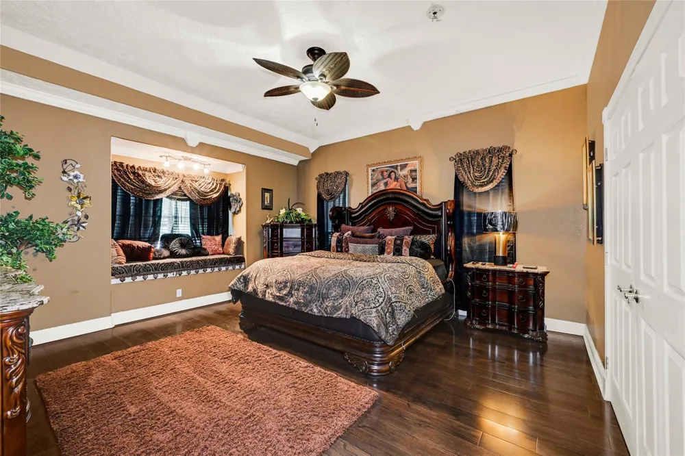 659 Washington Street Liberty, TX 77575