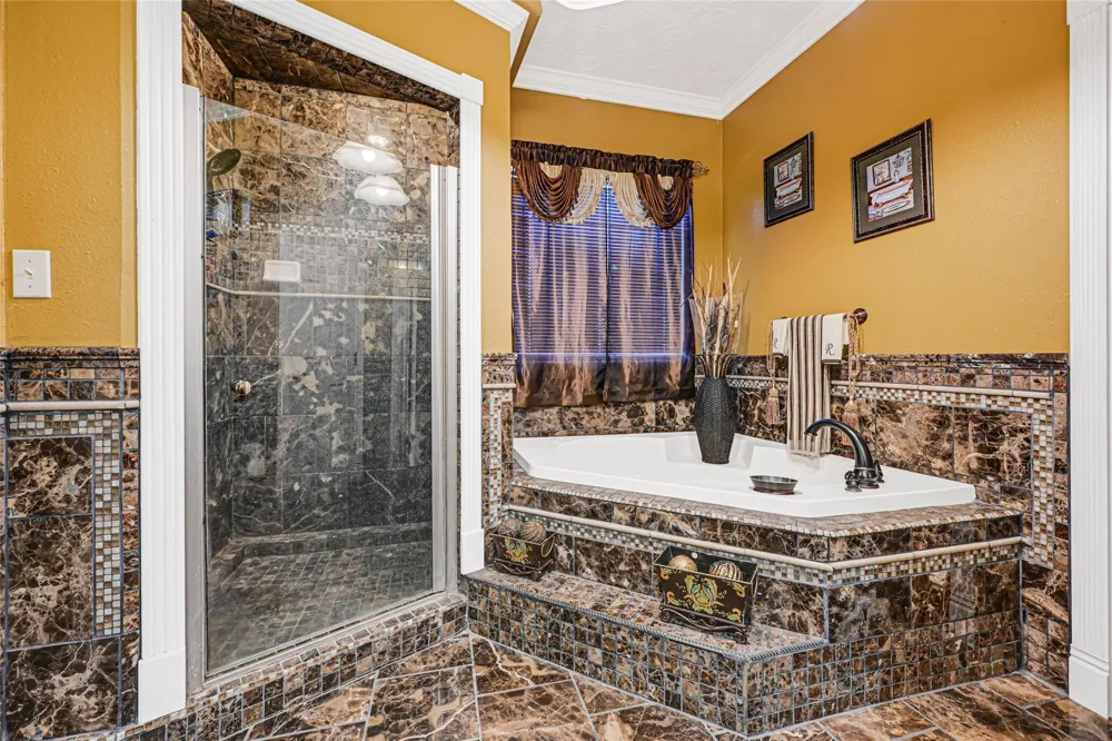 659 Washington Street Liberty, TX 77575