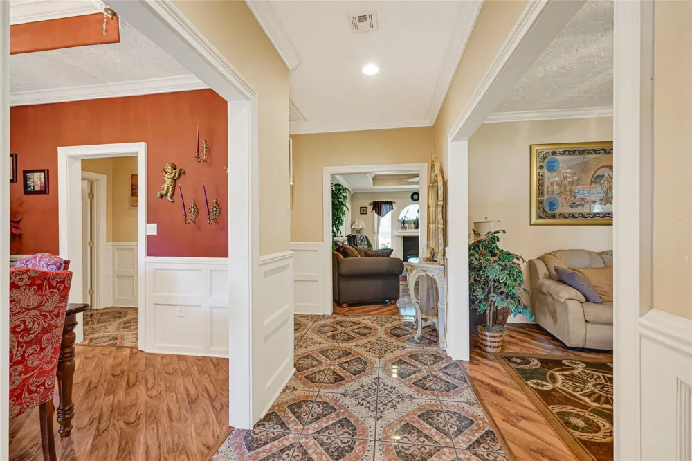 659 Washington Street Liberty, TX 77575