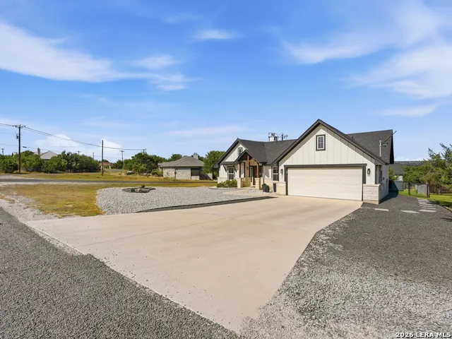 101 Jerry Gray Blanco, TX 78606