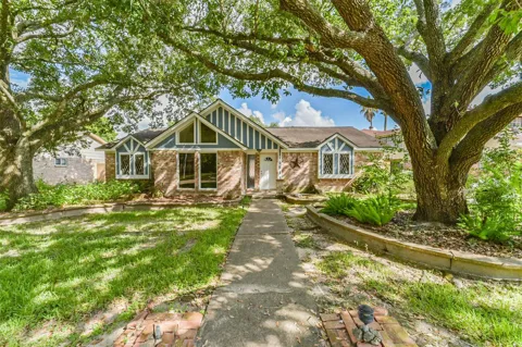 16511 Clearcrest Drive