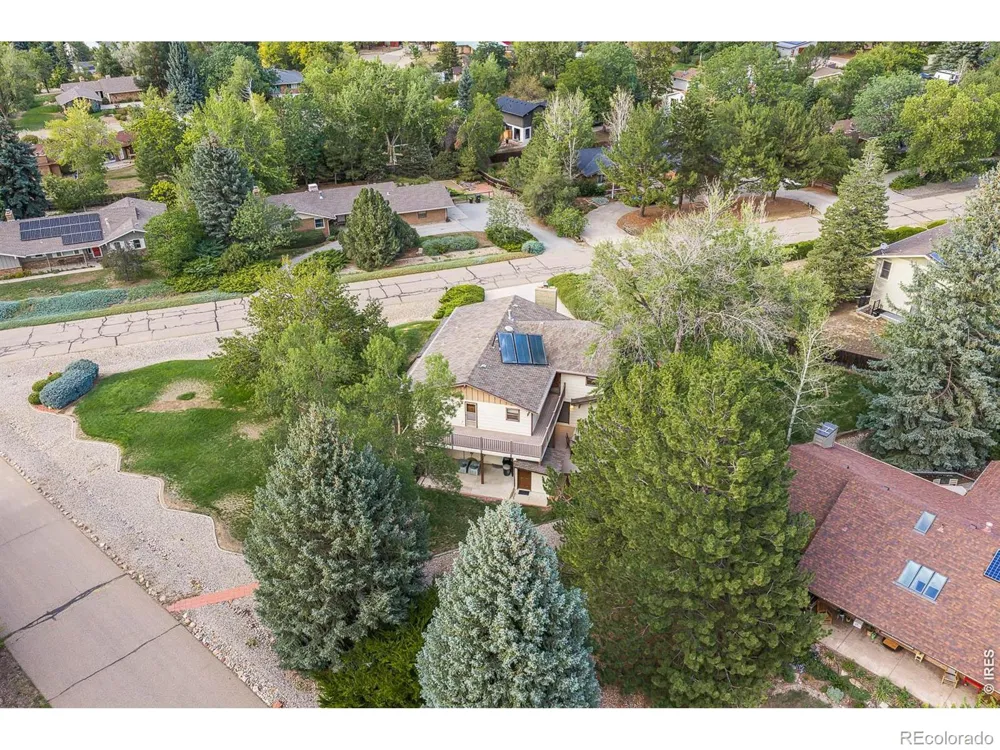 6686 Apache Court Niwot, CO 80503