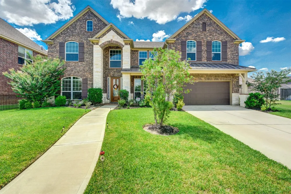 25710 Oakwood Knoll Drive Katy, TX 77494