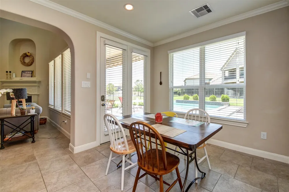 25710 Oakwood Knoll Drive Katy, TX 77494