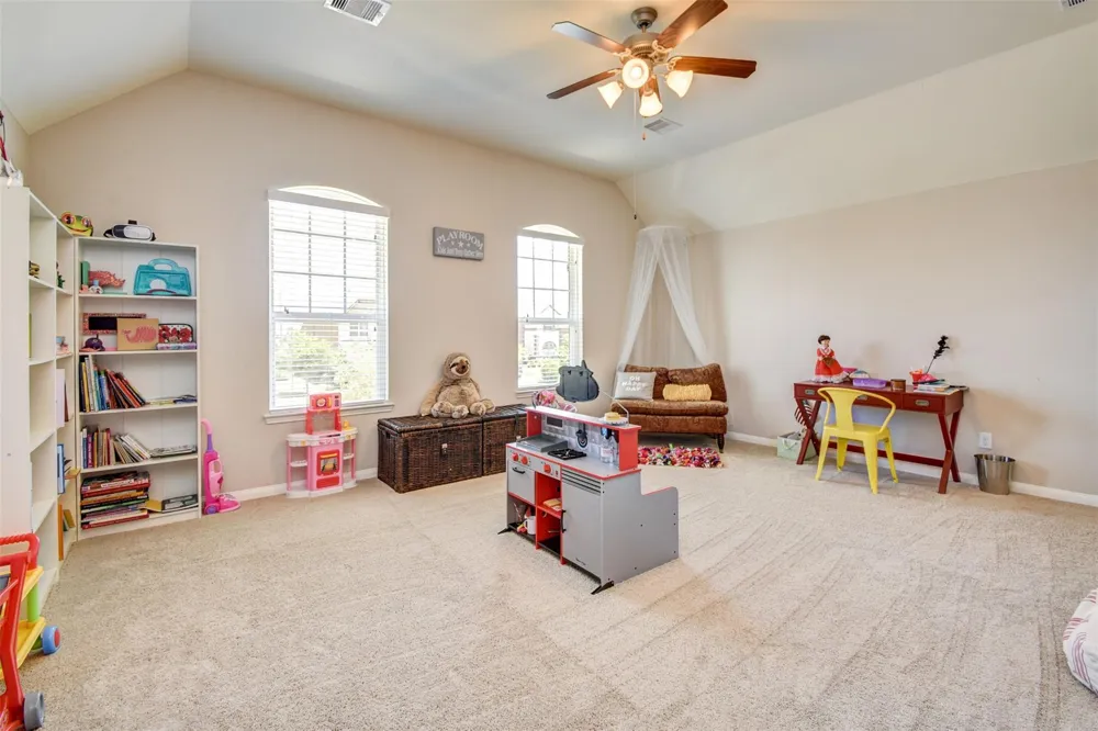 25710 Oakwood Knoll Drive Katy, TX 77494