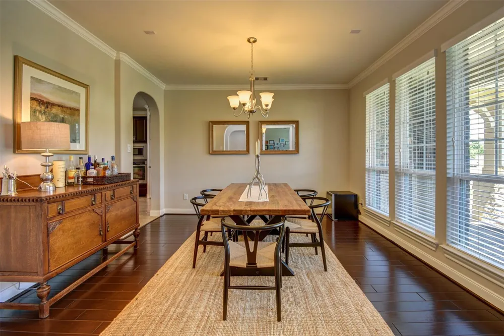 25710 Oakwood Knoll Drive Katy, TX 77494