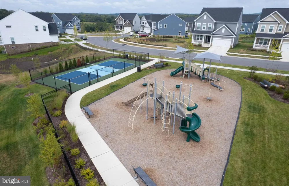 4618 GREAT HERON ALLEY Boyds, MD 20841