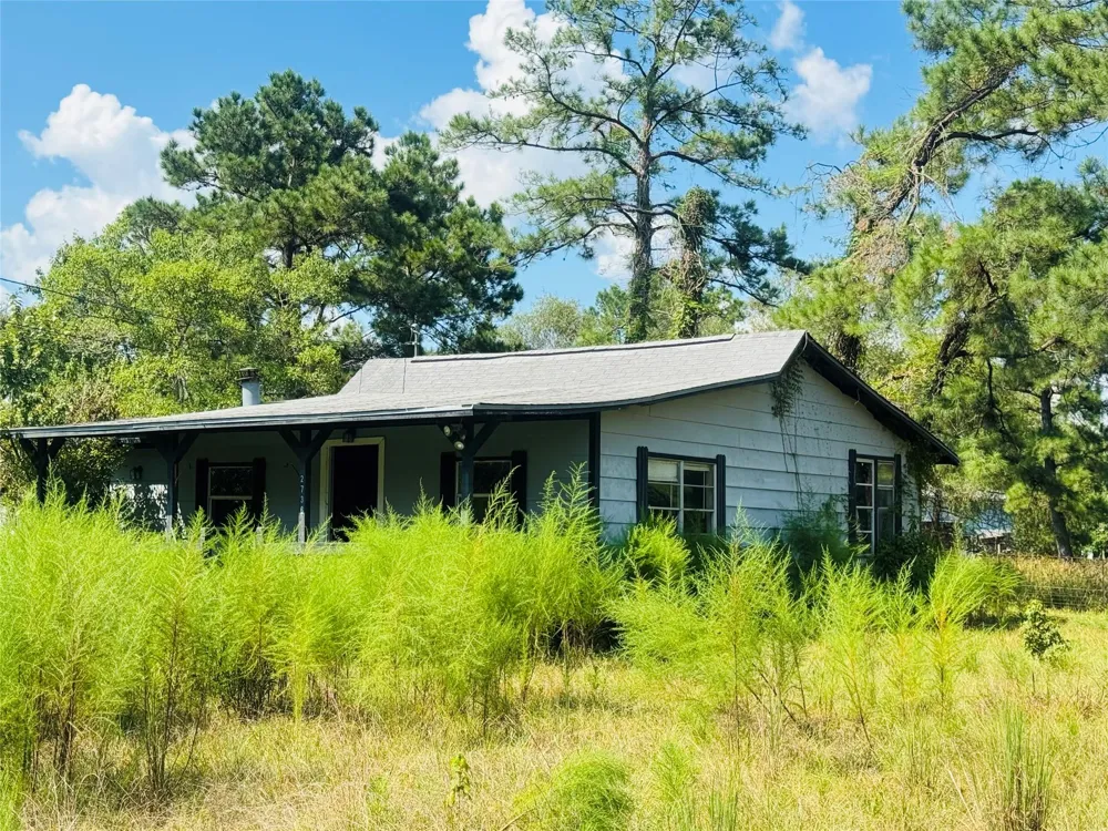 2736 Whitetail Forest Road Kountze, TX 77625