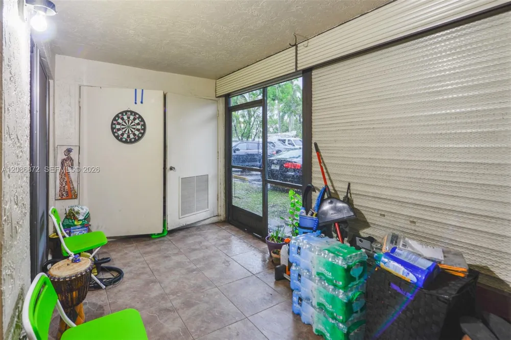 20005 NE 3rd Ct #3 Miami, FL 33179