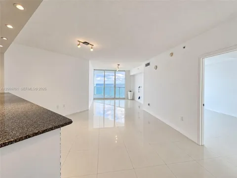 16699 Collins Ave #1610