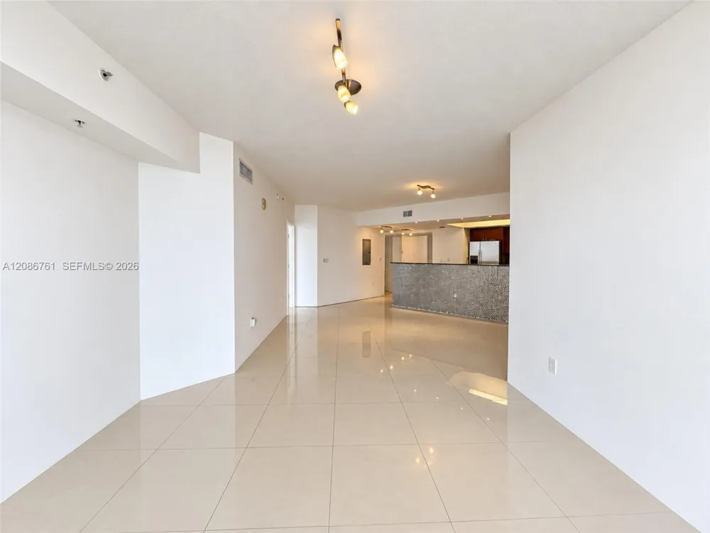 16699 Collins Ave #1610 Sunny Isles Beach, FL 33160