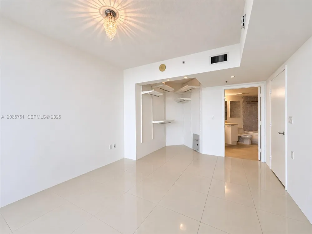 16699 Collins Ave #1610 Sunny Isles Beach, FL 33160