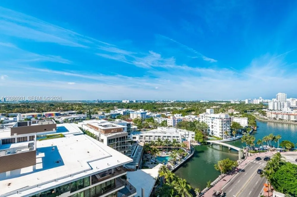 2301 Collins Ave #1630 Miami Beach, FL 33139